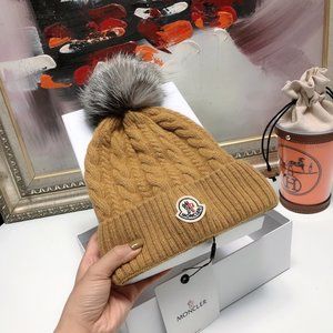 M.O.N.C.L.E.R Genuine Fox Fur Pom Rib Virgin Wool Beanie